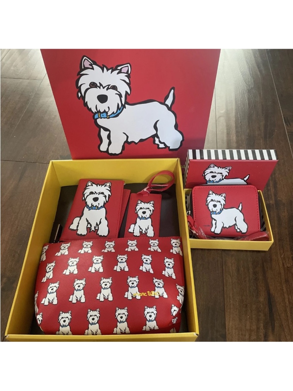 Marc Tetro Westie Set Cosmetic Bag, Luggage Tag, Passport Case, Wallet NWT - Picture 1 of 3